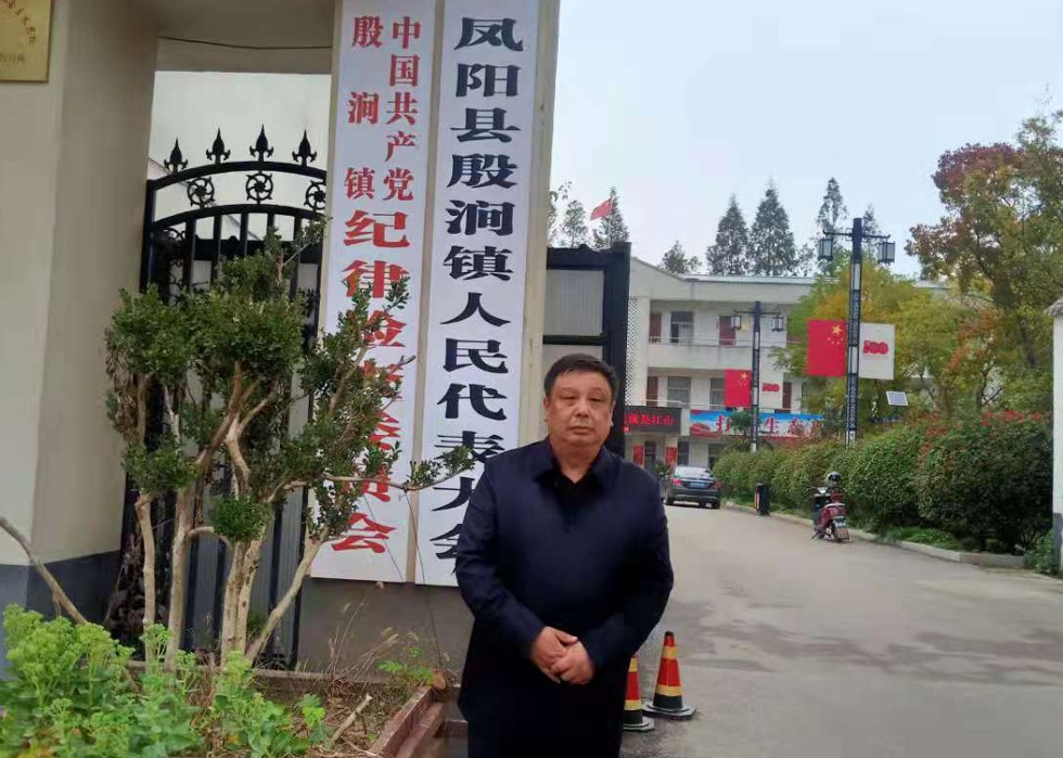刘群.jpg